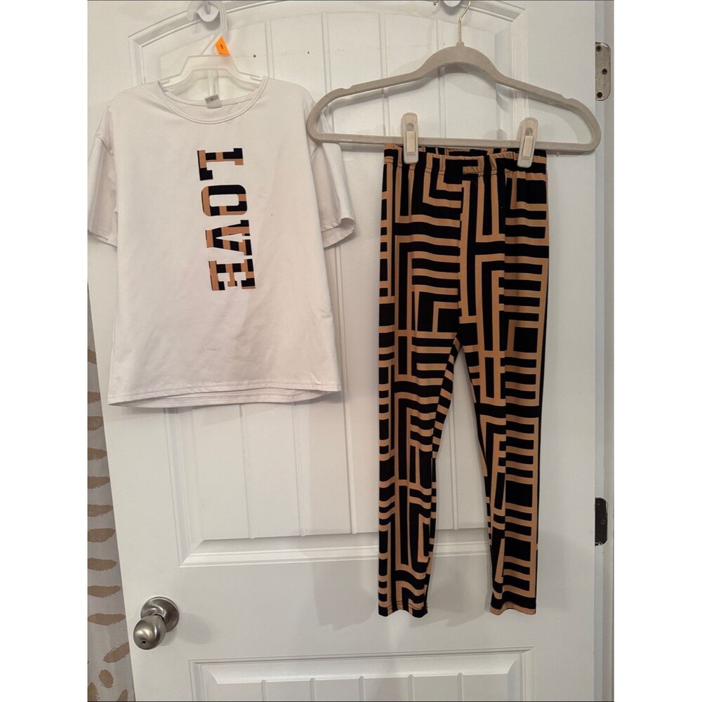 SHEIN White Tee with Black & Tan Graphic